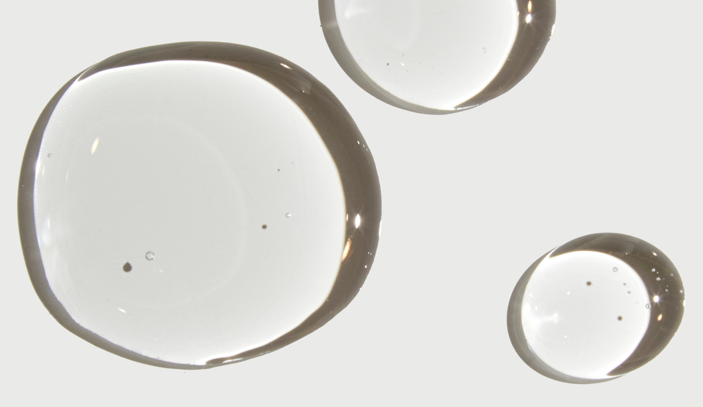 Three drops of HA3 formula serum