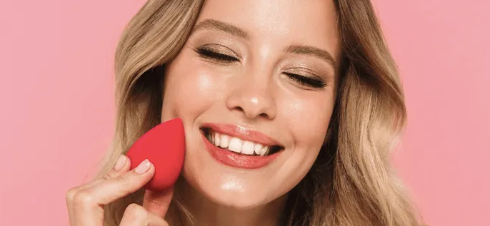 Everyday makeup essentials – LORDE AND BELLE